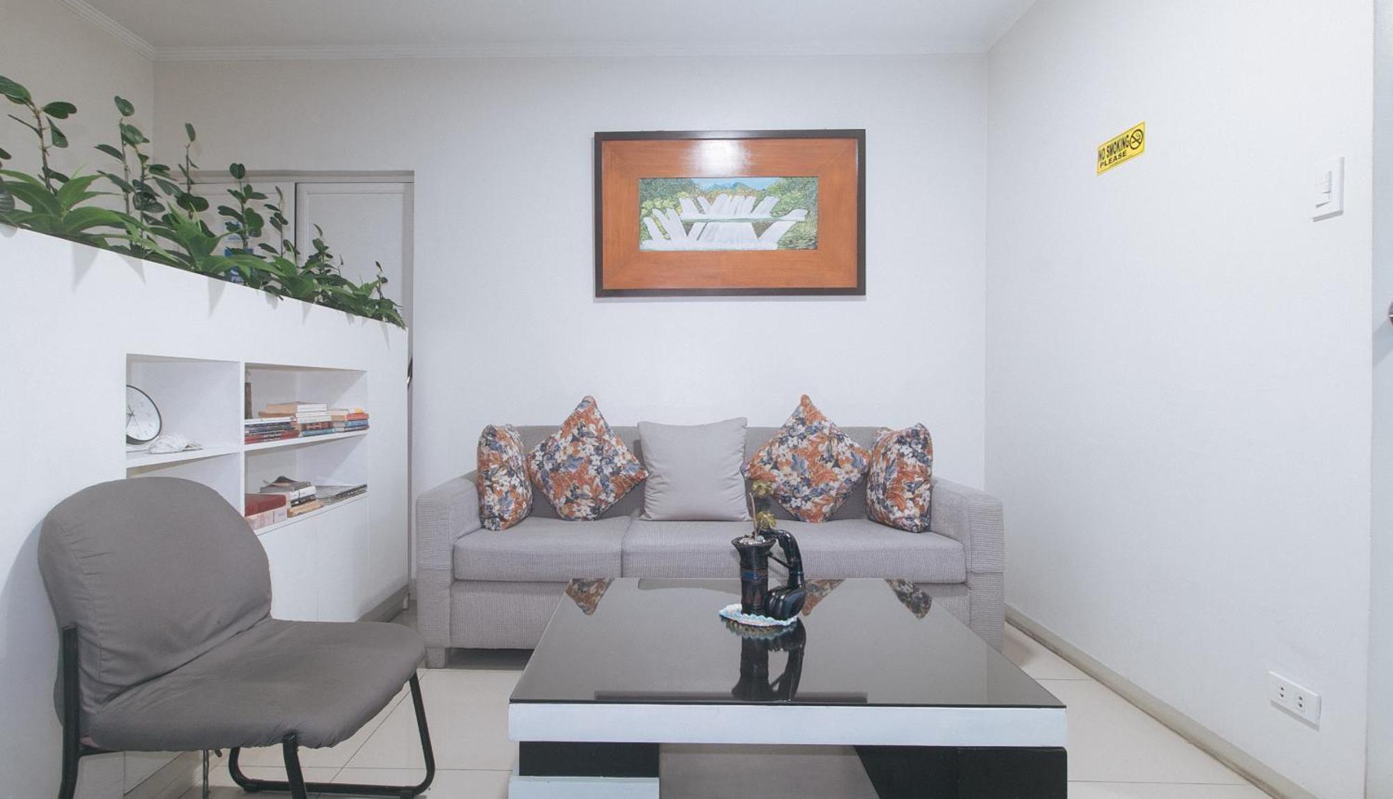 Urbanview At Evangelista Street Makati Makati City Zewnętrze zdjęcie