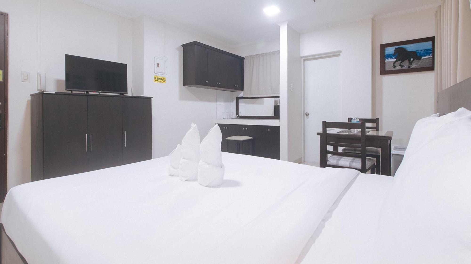 Urbanview At Evangelista Street Makati Makati City Zewnętrze zdjęcie