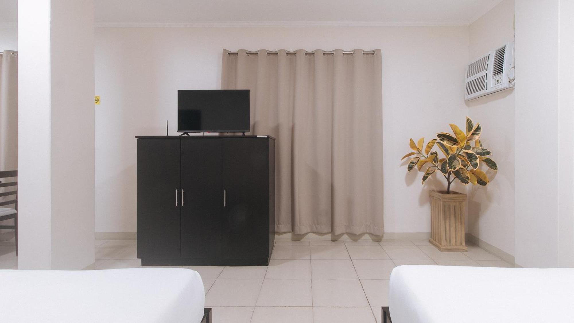 Urbanview At Evangelista Street Makati Makati City Zewnętrze zdjęcie