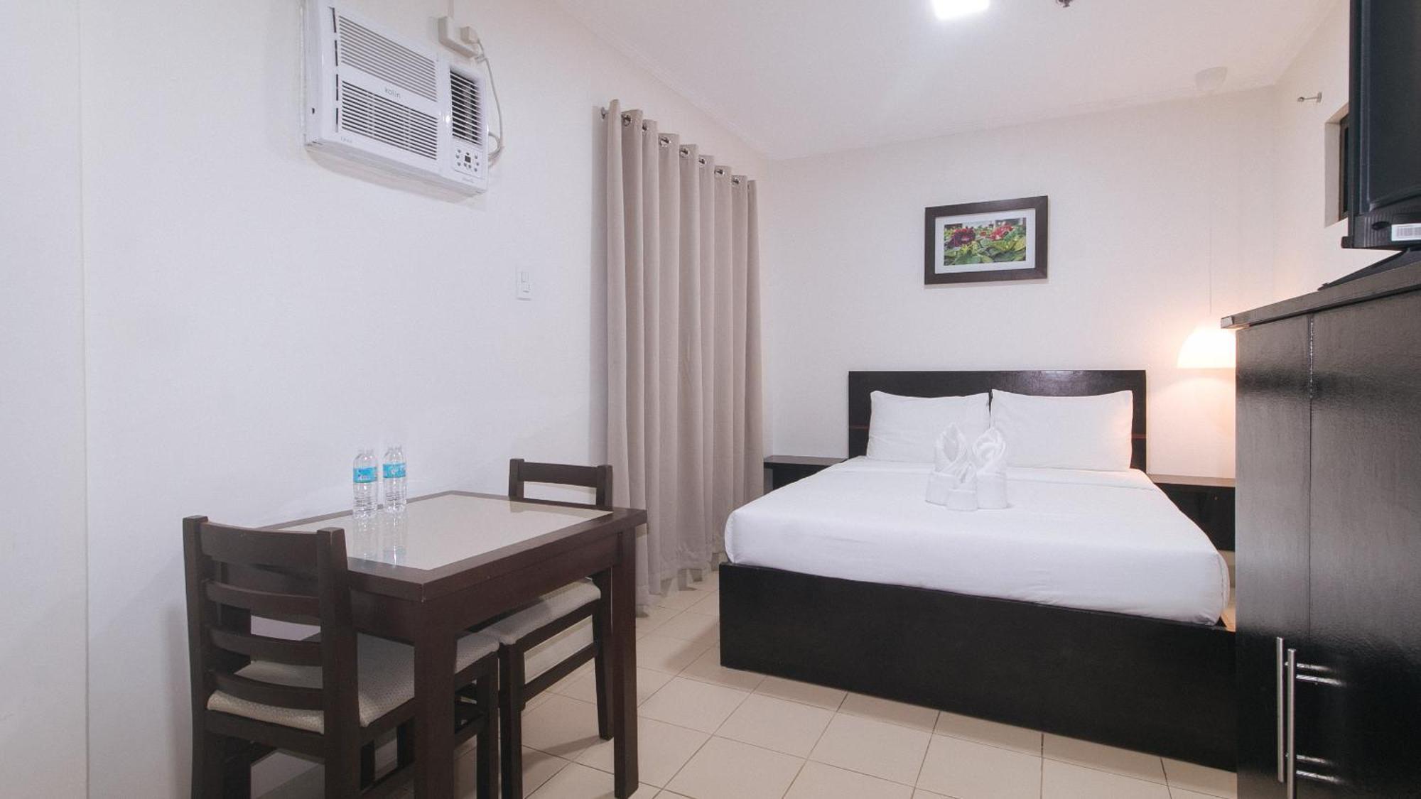 Urbanview At Evangelista Street Makati Makati City Zewnętrze zdjęcie