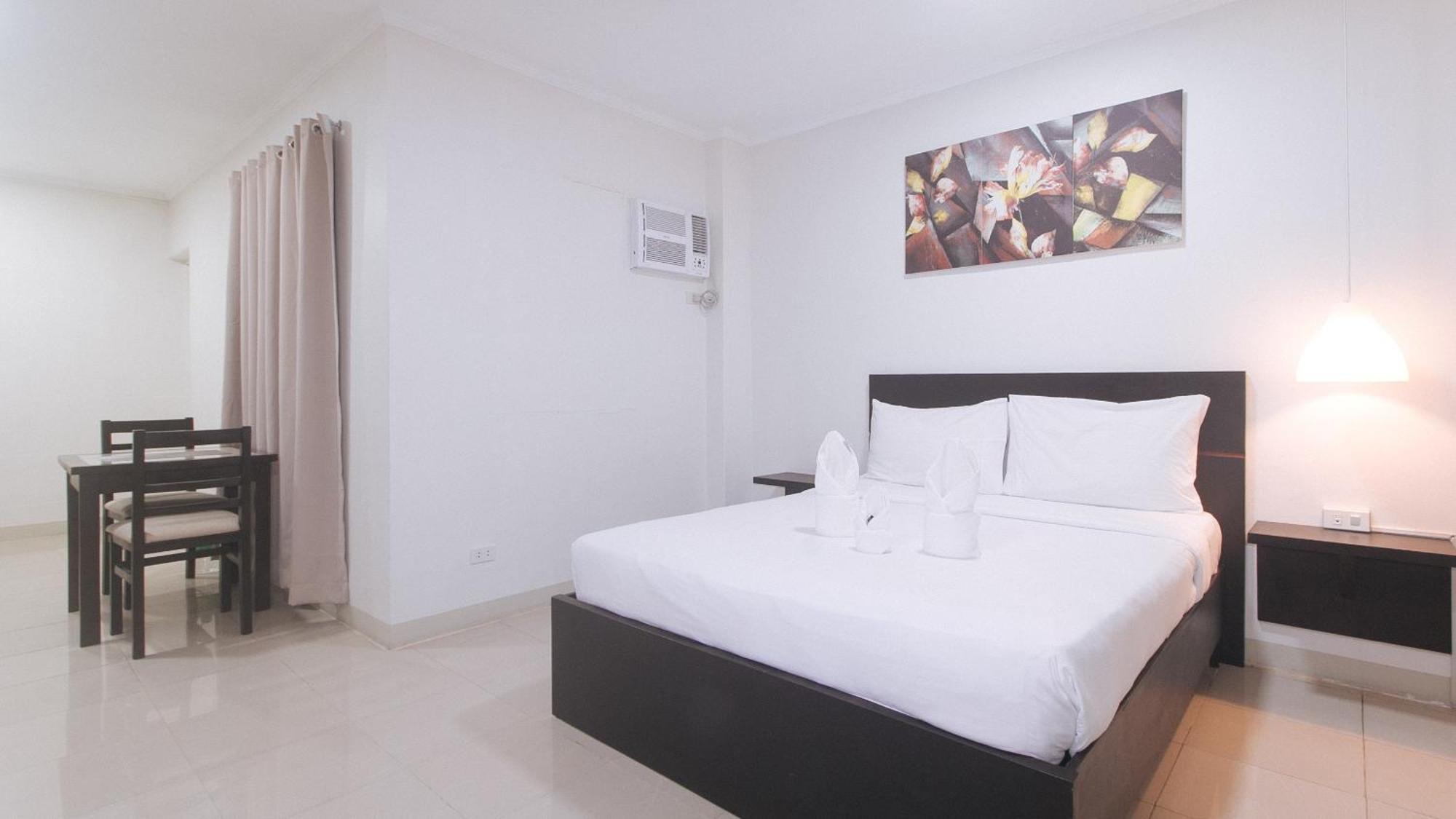 Urbanview At Evangelista Street Makati Makati City Zewnętrze zdjęcie